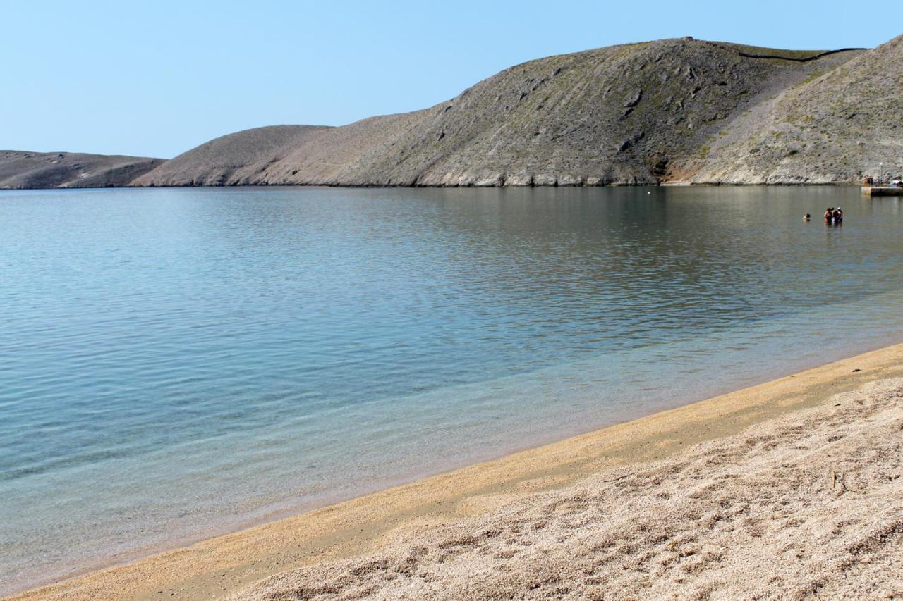 Apartments By The Sea Vlasici, Pag - 9324 ภายนอก รูปภาพ