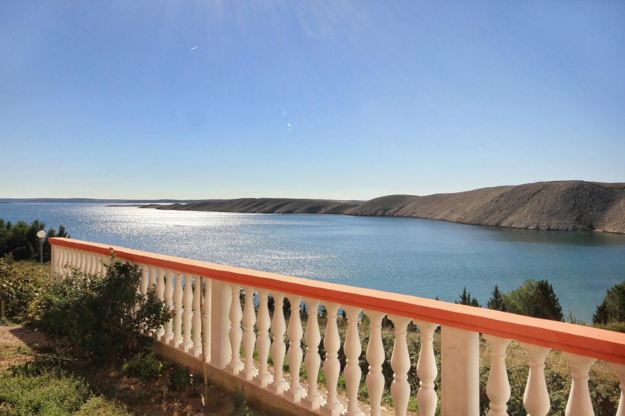 Apartments By The Sea Vlasici, Pag - 9324 ภายนอก รูปภาพ