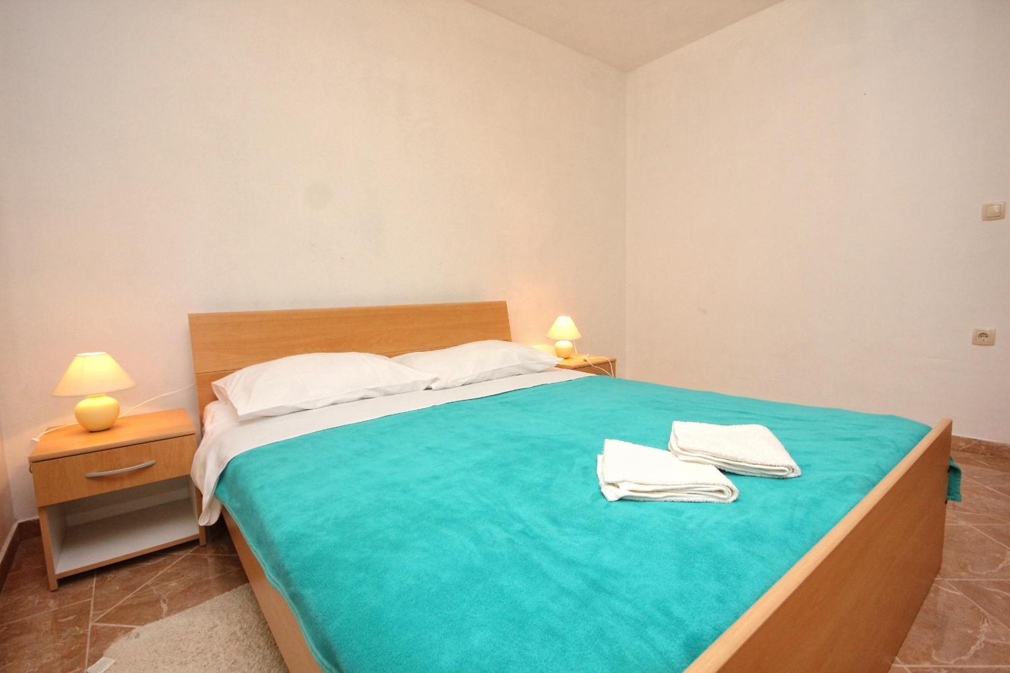 Apartments By The Sea Vlasici, Pag - 9324 ห้อง รูปภาพ